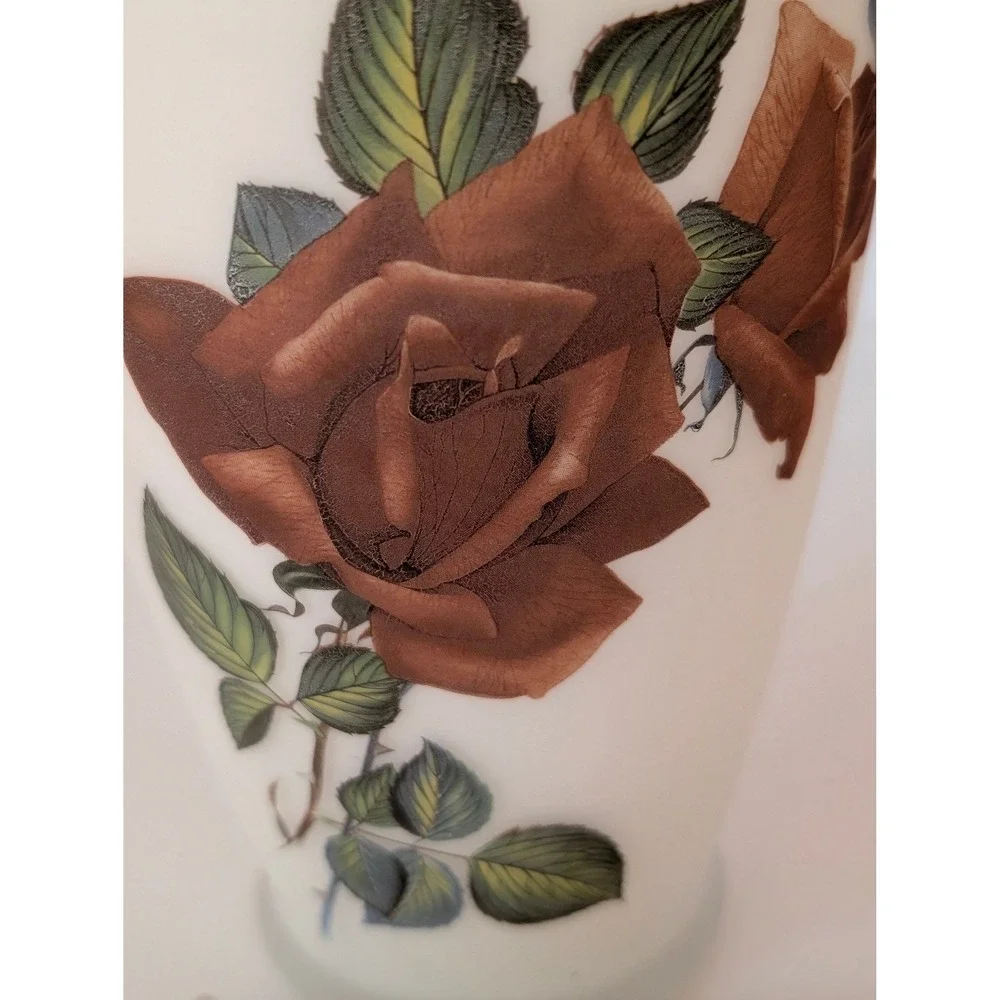 Vintage‎ Napcoware Frosted Satin Glass Vase Red Rose Floral Gold Rim Japan